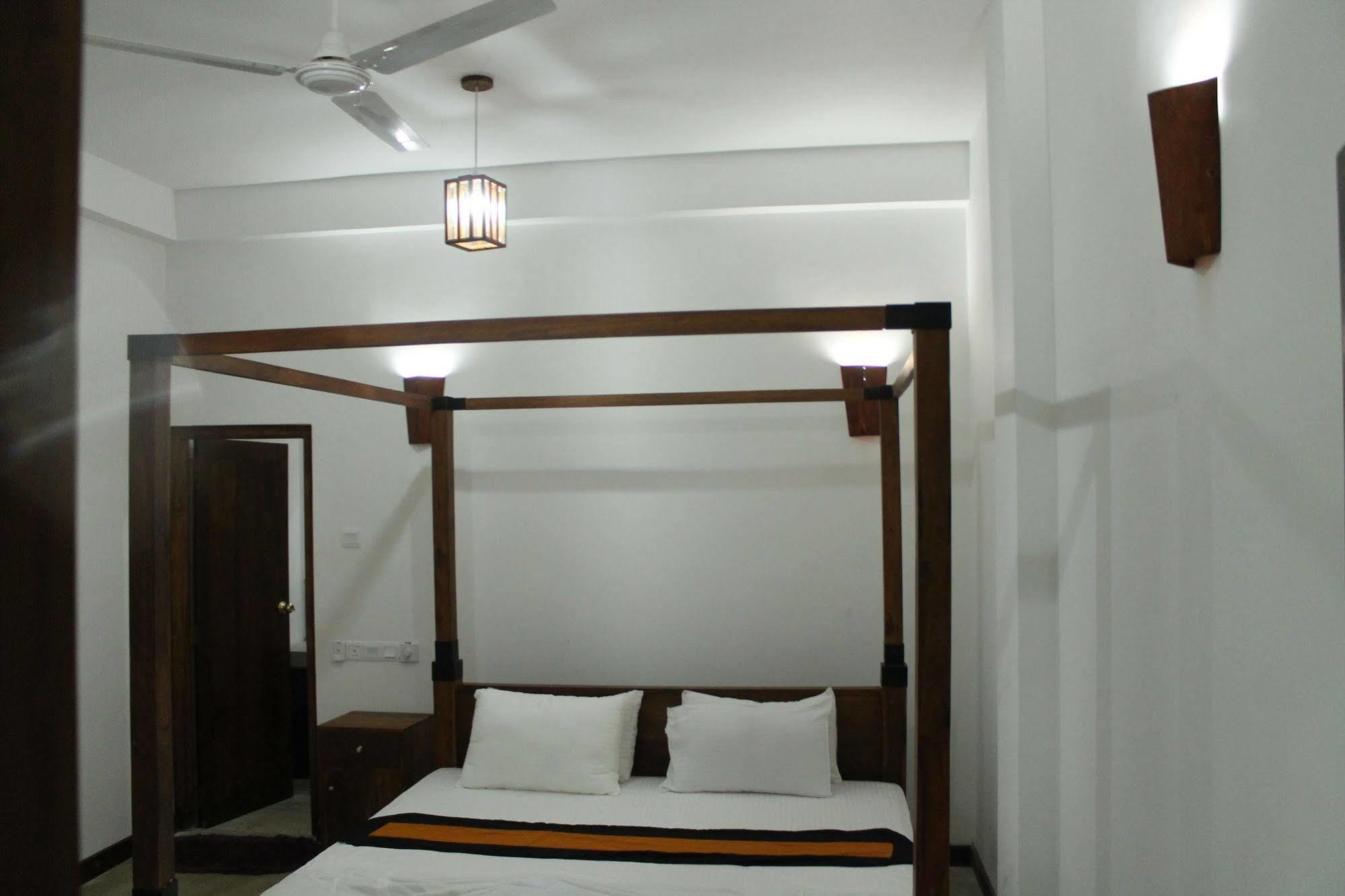 Heavens Holiday Resort Tennekumbura Ngoại thất bức ảnh